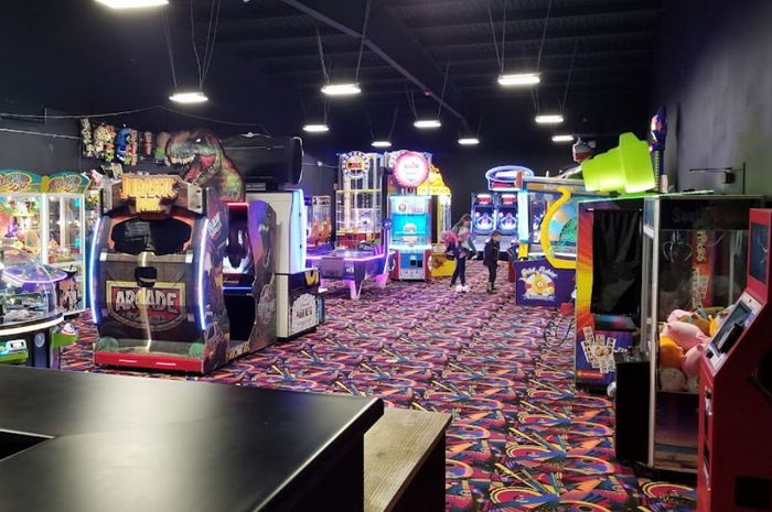 Sturgis Bowl (Sturgis Lanes) - From Web Listing (newer photo)